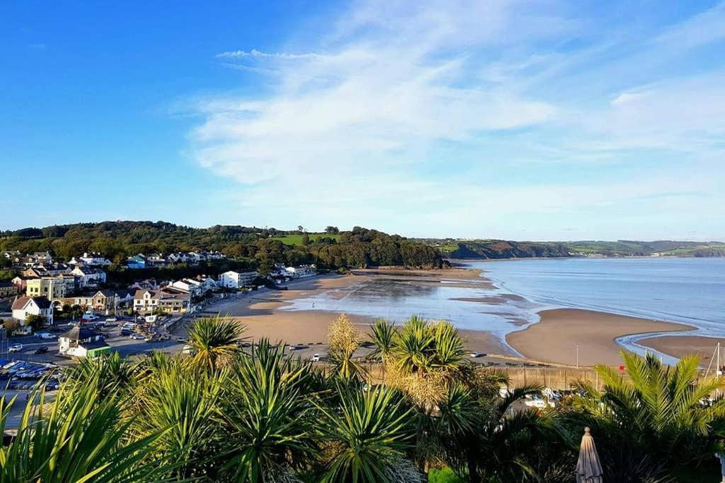Beautiful Apartment With Private Pool Near Tenby Kilgetty Екстериор снимка